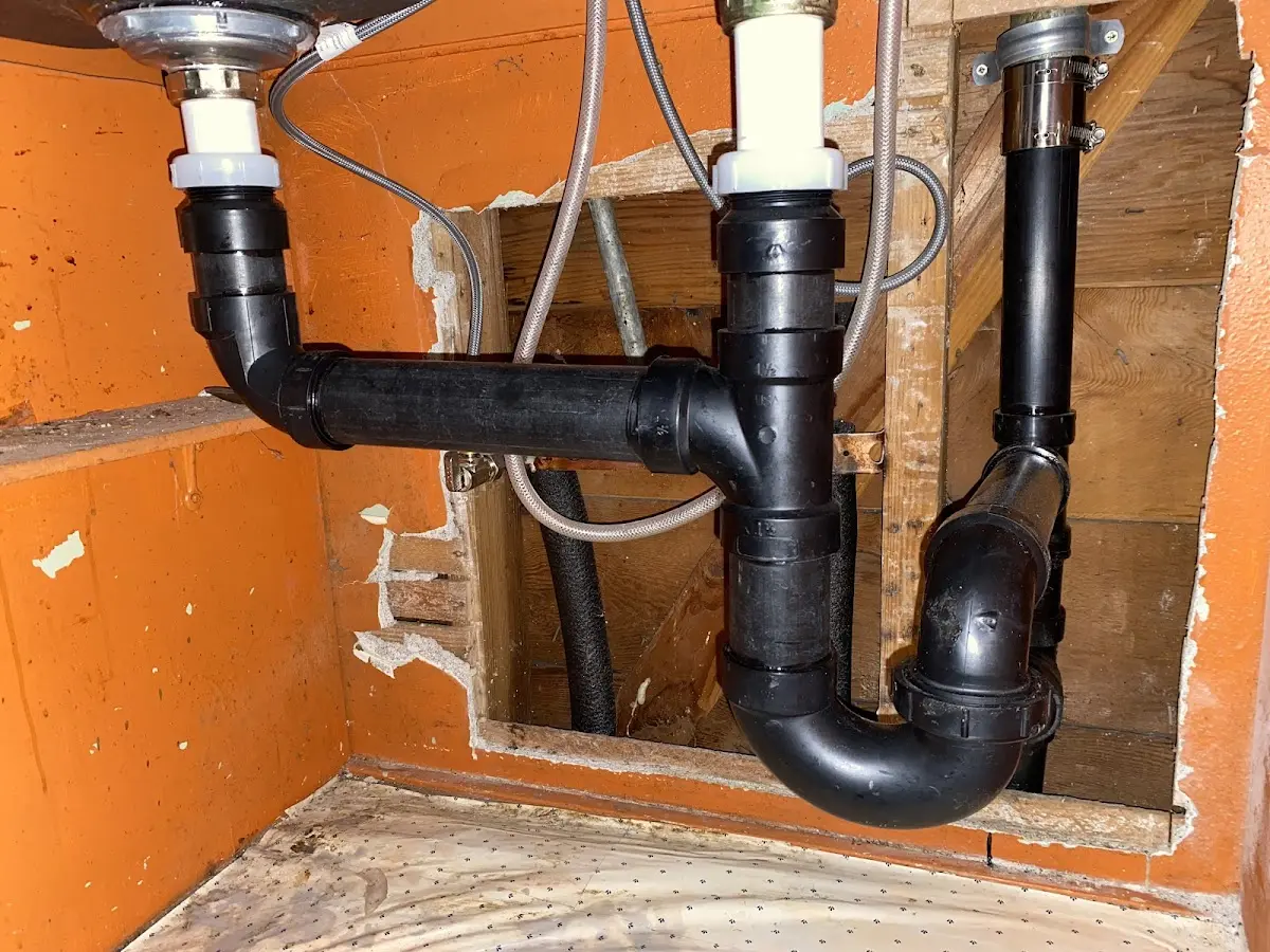Professional Pipe Bursting equipment and tools on the job in Jessup